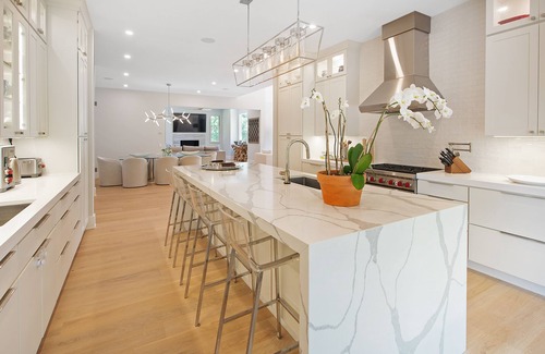 East Quogue House | Luxury Spa Retreat in The Hamptons!