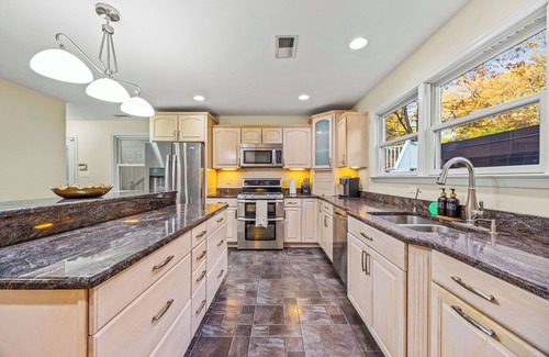 Alexandria West House | Luxury Spacious Alexandria Home Minutes to Washington D.C.