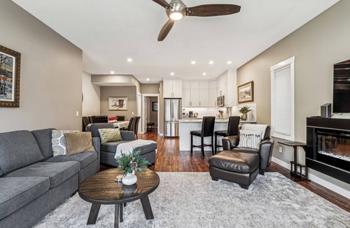Canmore House | LUXURY SPACIOUS CANMORE HOME, GREAT VIEWS, 5,min WALK TO DOWN TOWN
