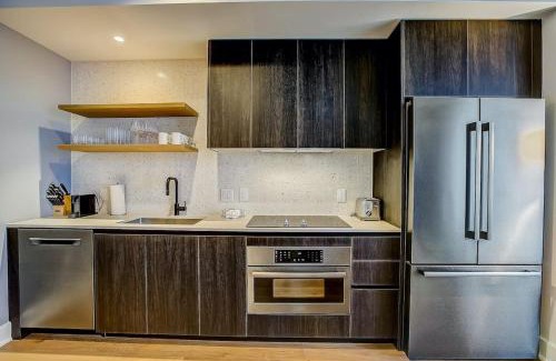 Rainey Street Historic District House | Luxury Stay on Rainey St