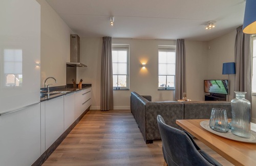 Colijnsplaat Apartment | Luxury stay with sauna, spa-bath near the beach