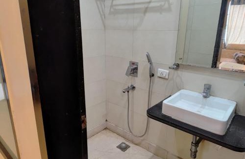 Delhi Bed & Breakfast | luxury stays in pahadganj new delhi