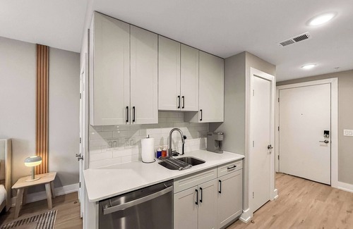 Northern Liberties Apartment | Luxury Studio | 1 Bed | Northern Liberties