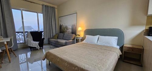 Bab Al Bahr Apartment | Luxury studio Al Marjan