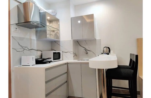 Jaipur Apartment | Luxury Studio Apartment with rooftop infinity pool