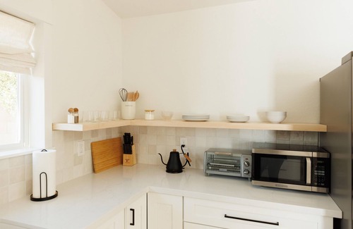 Mesa Apartment | Luxury Studio Guesthouse