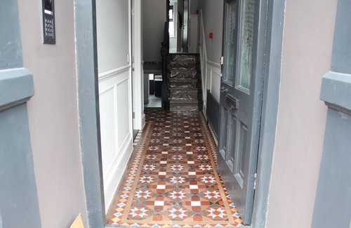Harringay Ladder Apartment | Luxury Studio In Guest House | Vibrant London