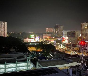 Poblacion District Apartment | Luxury Studio near Abreeza