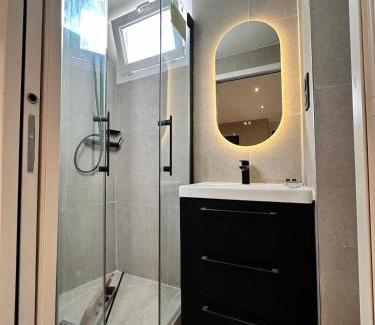 Romainville Apartment | Luxury Studio - Romainville