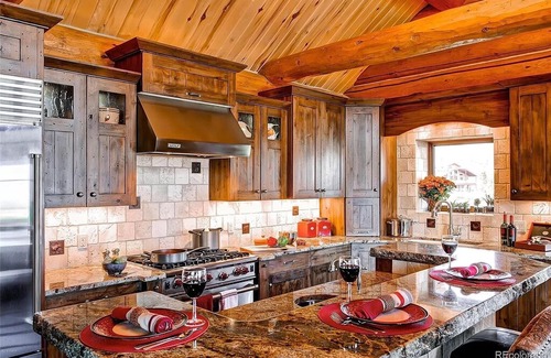Granby Cabin | Luxury Stunning "Lakefront Lodge" across from Lake Granby - 4 bedroom, Sleeps 12