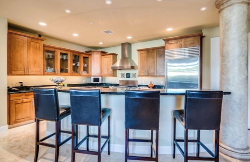 Alta Vista Park Condo | Luxury, style, and comfort await you.