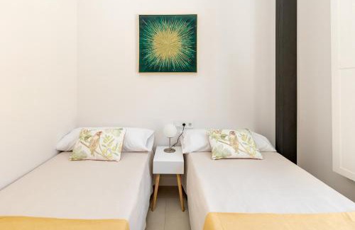 Granada City Center Apartment | Luxury Suite Ático San Diego