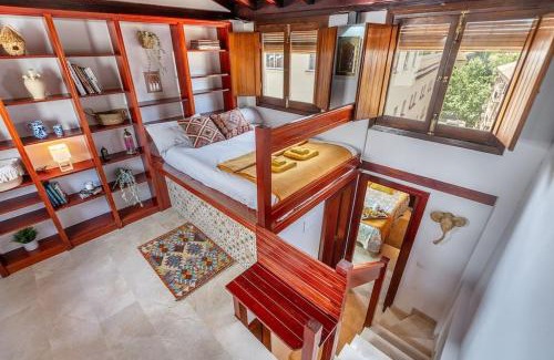 Central District Apartment | Luxury suite plaza Fortuny