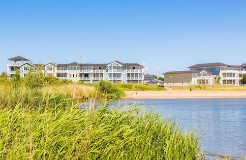 Municipality of Hellevoetsluis Apartment | Luxury Suite With air Conditioning, Near the Beach