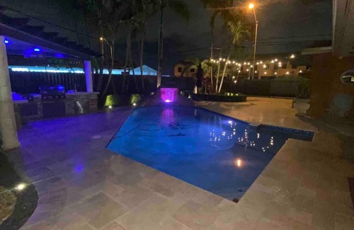 Hialeah Apartment | Luxury suite with private heated pool