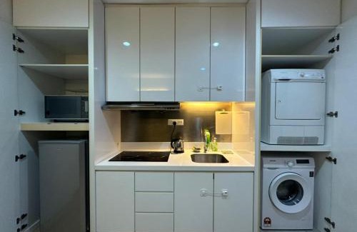 Tanjung Bungah Apartment | Luxury Suites 118 Island Plaza