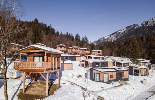 Kotschach-Mauthen Ski Chalet | Luxury Tent Safari for 6 people