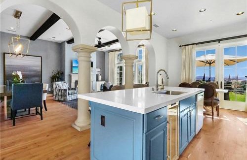 Rancho Palos Verdes Resort | Luxury Terranea Villa with Hot Tub and Private Garage