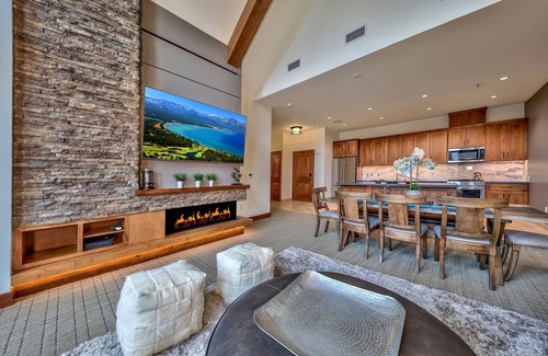Lakeside Park Condo | Luxury Three Bedroom Steps From Heavenly Village Condo by RedAwning