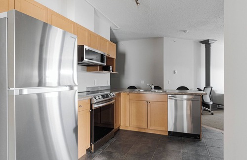 Fort McMurray Apartment | Luxury Three Bedroom Suite
