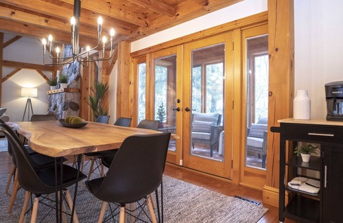 Grand Bend House | Luxury Timber Frame Cottage
