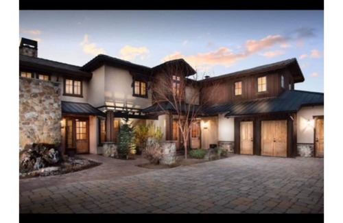 Pronghorn House | Luxury townhome at Juniper Preserve in Pronghorn Resort . 3 bedr,
