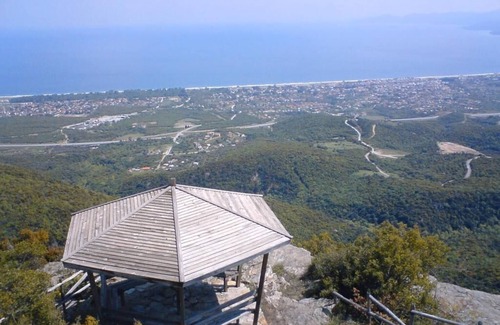 Vrasna House | Luxury Traditional Stone House in Vrasna