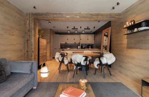 Soldeu Apartment | Luxury Treeline Residence with Hot Tub