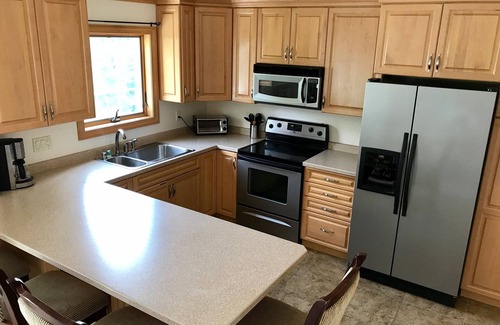 Fish Creek Condo | Luxury Tri-Level Condo Downtown Fish Creek