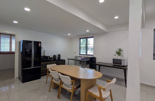 Sungai Penchala House | Luxury Tropical Bungalow in Damansara Golden Core