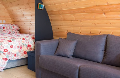 Broadford Cabin | Luxury two-bed Glamping Pod in County Clare 2