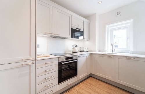 Hoylake Apartment | Luxury Two Bed Penthouse located in Hoylake