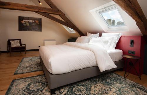 Dinan Apartment | Luxury two-bedroom apartment