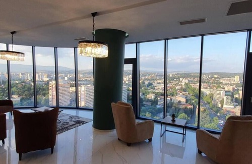 Saburtalo Apartment | Luxury two bedroom King David Tbilisi