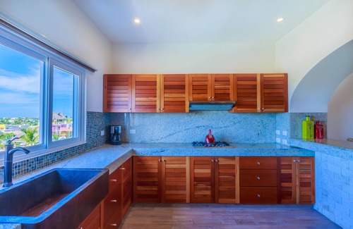 Isla Mujeres Condo | Luxury two bedroom ocean front condo at Isla 33