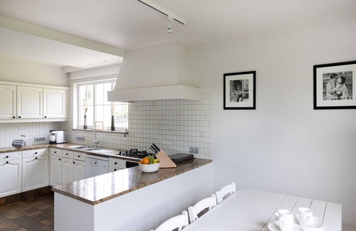 Sint-Idesbald Villa | Luxury Villa in Sint-Idesbald with Jacuzzi