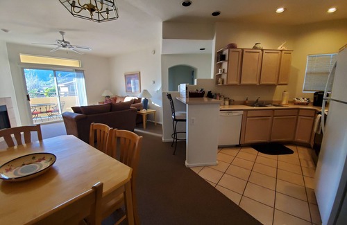 North Mountain Condo | Luxury Vacation Condo 2 bedrooms/2 baths - Pointe Resort at Tapatio Cliffs