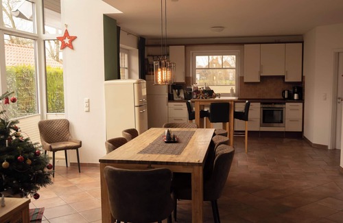 Timmel House | Luxury vacation home by sea, boat dock, handicap accessible & allergy friendly