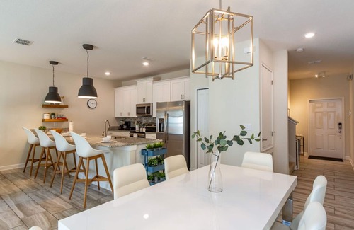 Davenport House | Luxury Vacation Home at Champions Gate near to Disney Orlando