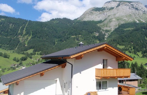 Annaberg im Lammertal House | Luxury vacation home for summer with private pool and winter at the slopes