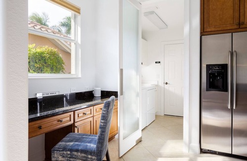 Central Naples House | Luxury Vacation Home Rental Briarwood, Naples, Florida