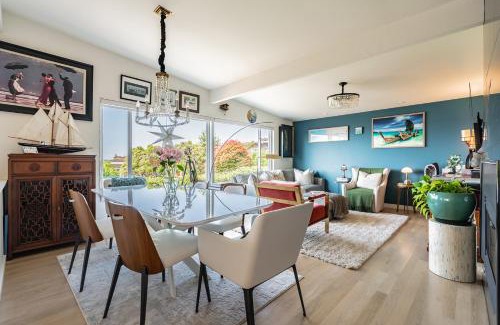 Federal Way House | Luxury Vacation House with Breathtaking Soundview