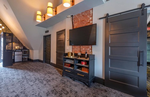 Bloomington House | Luxury vacation rental in the heart of Bloomington and the IU campus.