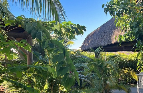 Mont Choisy Villa | Luxury Villa - 2 Minutes Walk to the Beach