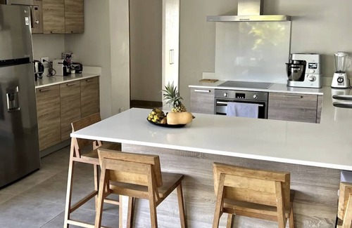 Mont Choisy Villa | Luxury Villa - 2 minutes walk to the beach
