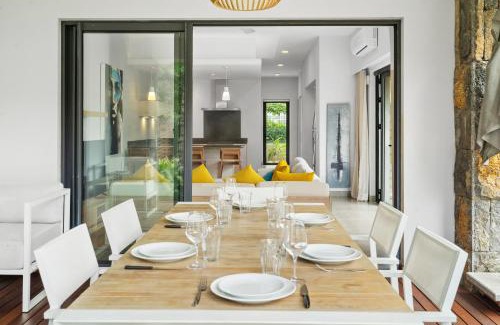 Mont Choisy Villa | Luxury Villa - 2 minutes walk from the beach
