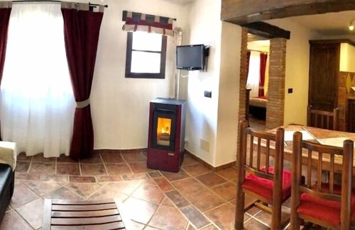 Villanueva del Trabuco Villa | Luxury villa, 2 pools, Jacuzzi, WiFi, equestrian