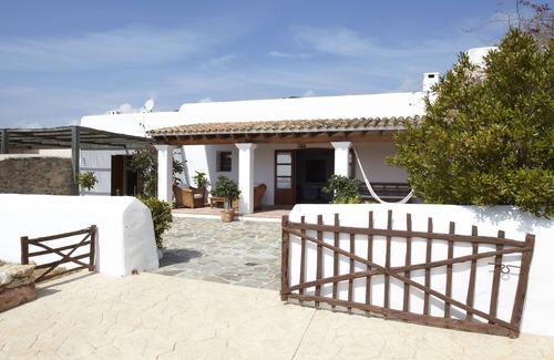 Sant Josep de sa Talaia Villa | Luxury villa 6 double rooms. Classic Ibizan rustic-style finca
