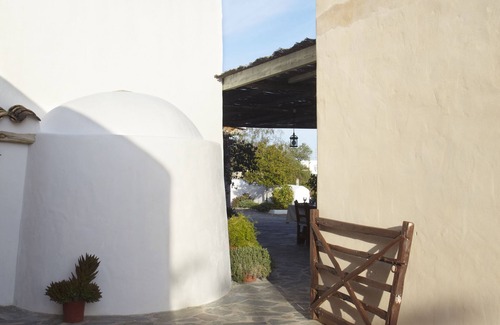Sant Josep de sa Talaia Villa | Luxury villa 6 double rooms. Classic Ibizan rustic-style finca