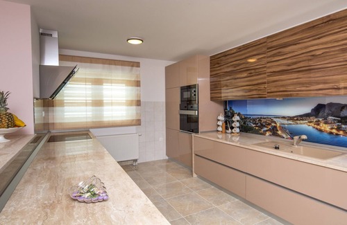 Kastel Sucurac Villa | Luxury Villa Ana with the pool, sauna, Hot Tub and Wine Cellar